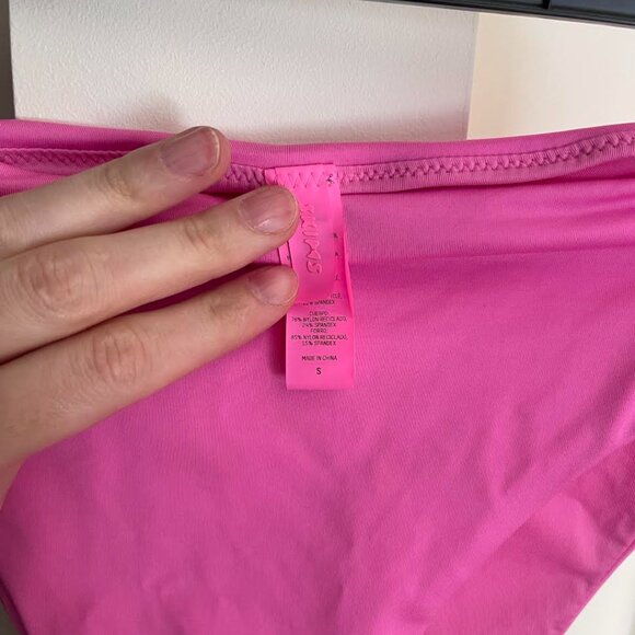 SKIMS Swim bikini - Picture 6 of 7